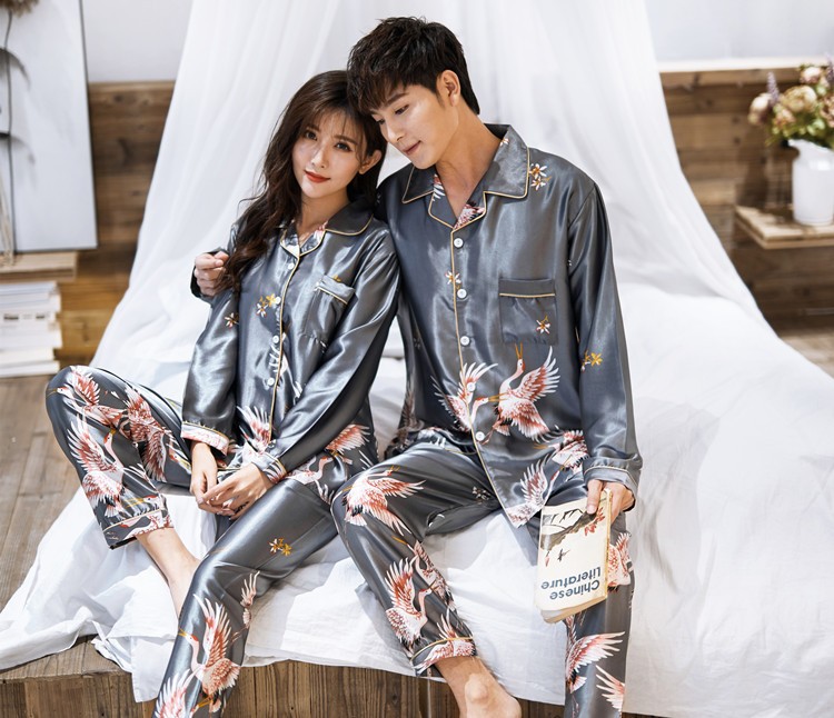 Matching Couple Pajamas To Wear This Winter With Your Partner 3